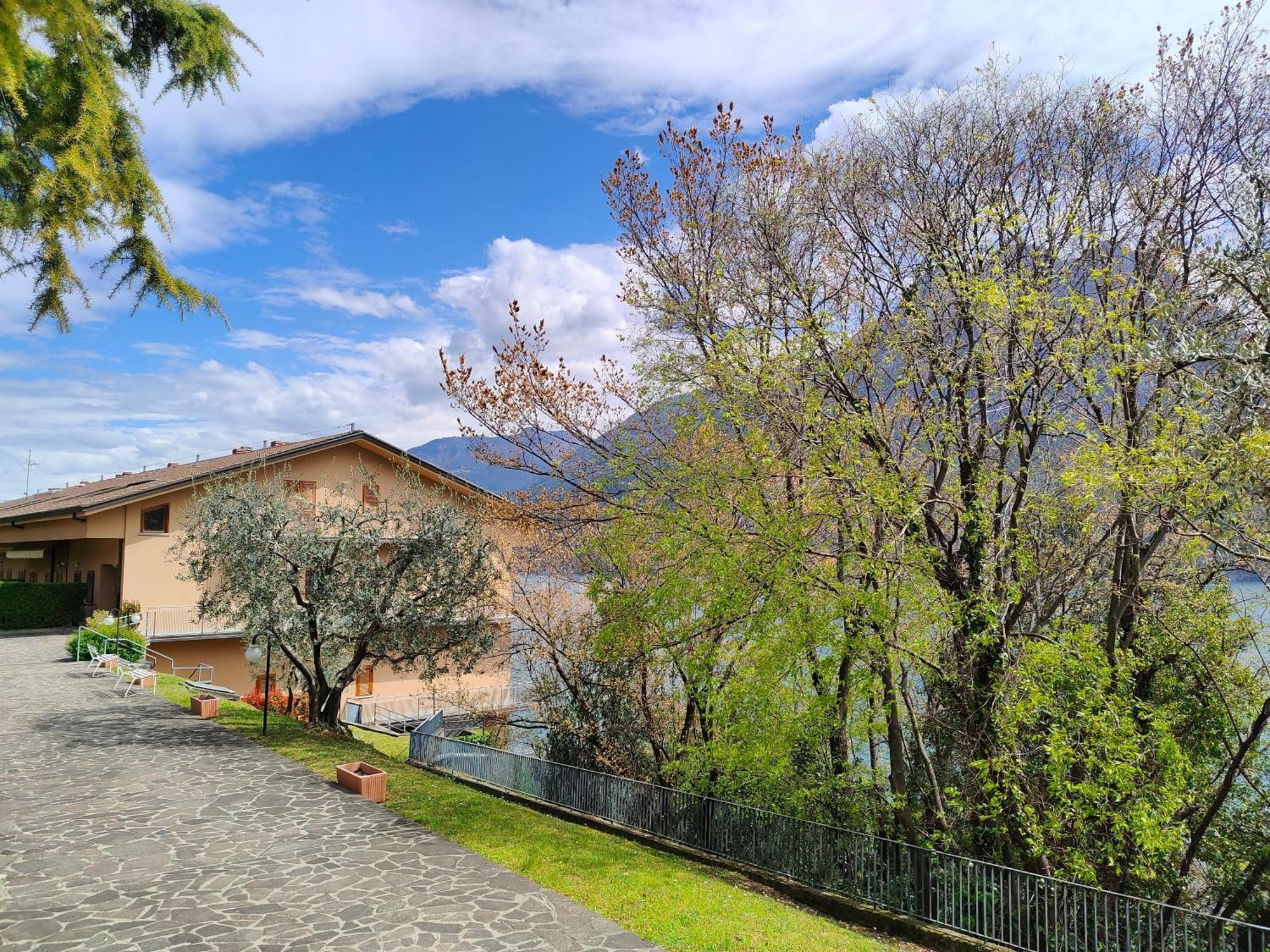 Iseolakerental- Casa Trentapassi Riva di Solto Eksteriør billede